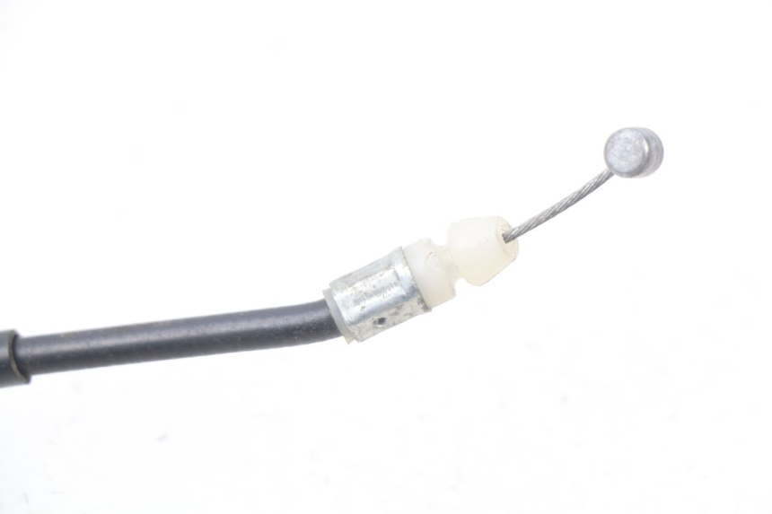 photo de SEAT LOCK CABLE YAMAHA FZ8 800 (2010 - 2016) - Zoom on usage condition