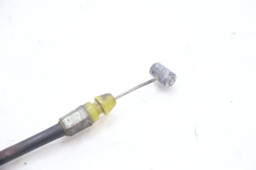 photo de SEAT LOCK CABLE SUZUKI GSF N BANDIT 1200 (2001 - 2005) - Zoom on usage condition