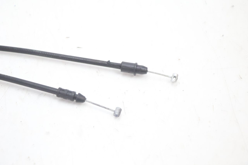 photo de SEAT LOCK CABLE PIAGGIO MP3 HPE 530 (2022 - 2026) - Product overview