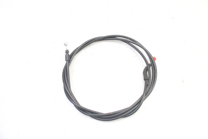 photo de SEAT LOCK CABLE PIAGGIO MP3 500 (2014 - 2017) - Zoom on usage condition