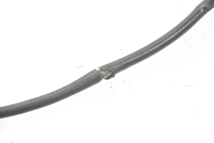 photo de SEAT LOCK CABLE TRIUMPH SPEED TRIPLE 1050 (2005 - 2007) - Technical close-up