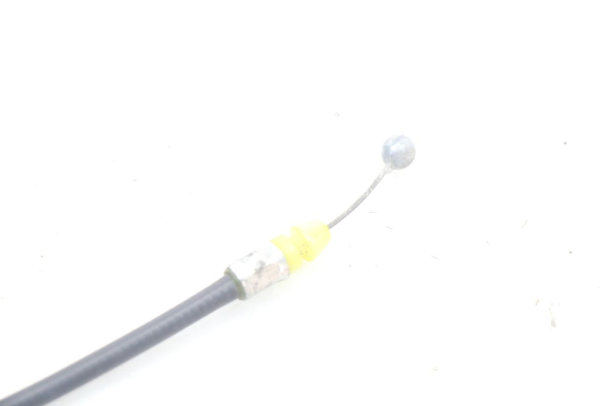 photo de SEAT LOCK CABLE SUZUKI GSX F GSXF 650 (2007 - 2015) - Zoom on usage condition