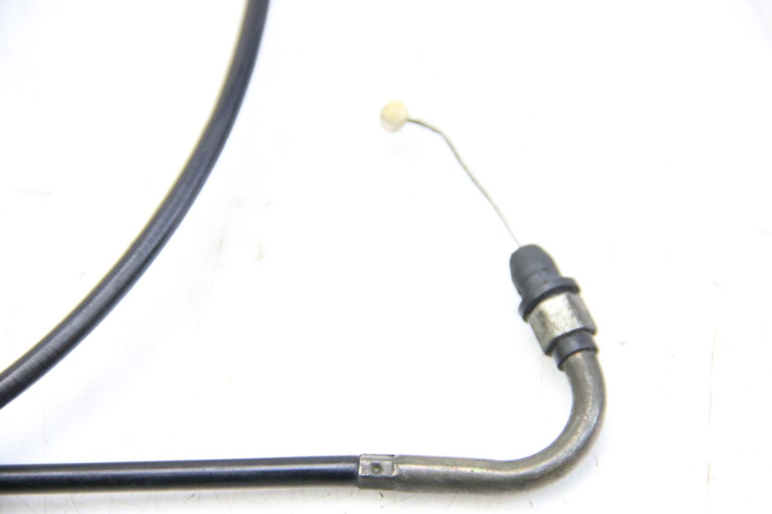 photo de SEAT OPENING CABLE PIAGGIO VESPA GRANTURISMO 125 (2003 - 2007) - Zoom on usage condition