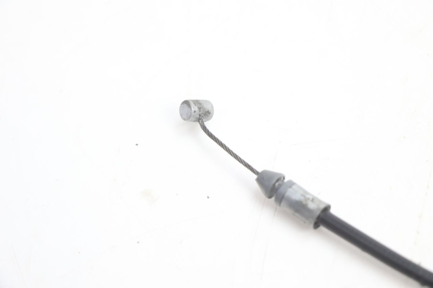 photo de SEAT LOCK CABLE PEUGEOT VIVACITY 50 (2004 - 2009) - Zoom on usage condition