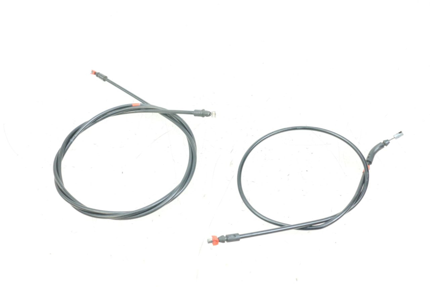 photo de SEAT OPENING CABLE PIAGGIO X10 125 (2012 - 2017) - Main view