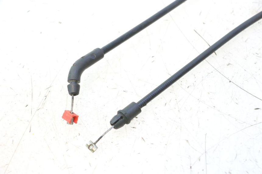 photo de SEAT LOCK CABLE PIAGGIO X8 STREET 125 (2006 - 2007) - Alternative perspective
