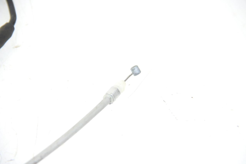 photo de SEAT LOCK CABLE YAMAHA XP T-MAX TMAX 500 (2004 - 2007) - Technical close-up