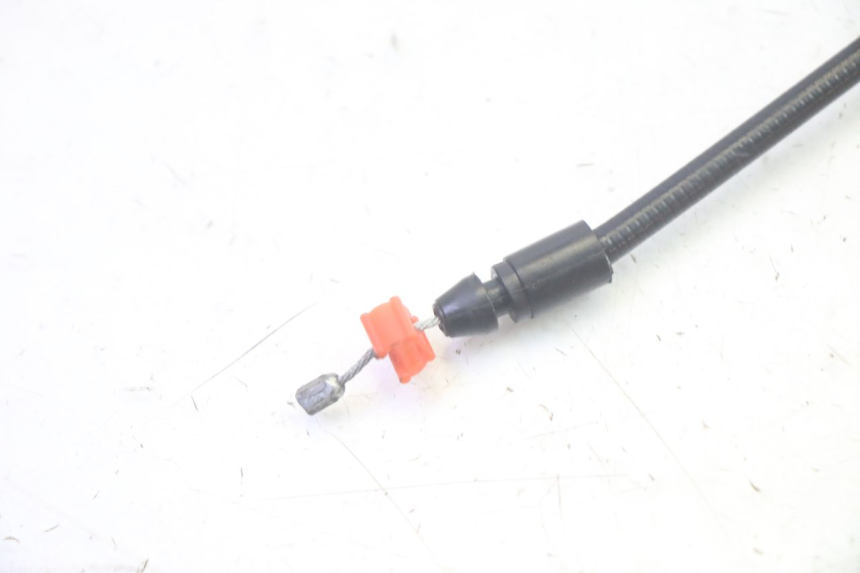 photo de FUEL FLAP CABLE PIAGGIO MP3 RL 250 (2006 - 2010) - Zoom on usage condition