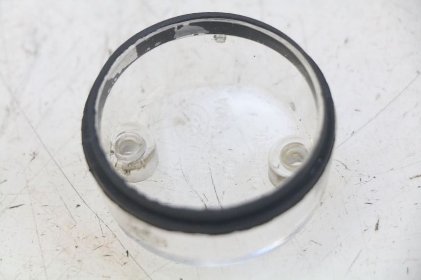 photo de RIGHT REAR TURN SIGNAL LENS SYM ORBIT 2 4T 50 (2018 - 2022) - Alternative perspective