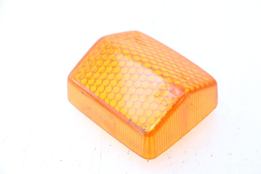 photo de REAR RIGHT TURN SIGNAL LENSE HONDA XRV AFRICA TWIN 750 (1990 - 1992) - Zoom on usage condition