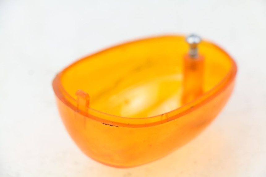 photo de FRONT RIGHT TURN SIGNAL LENSE SACHS FY125T FY T 125 (2007 - 2011) - Zoom on usage condition