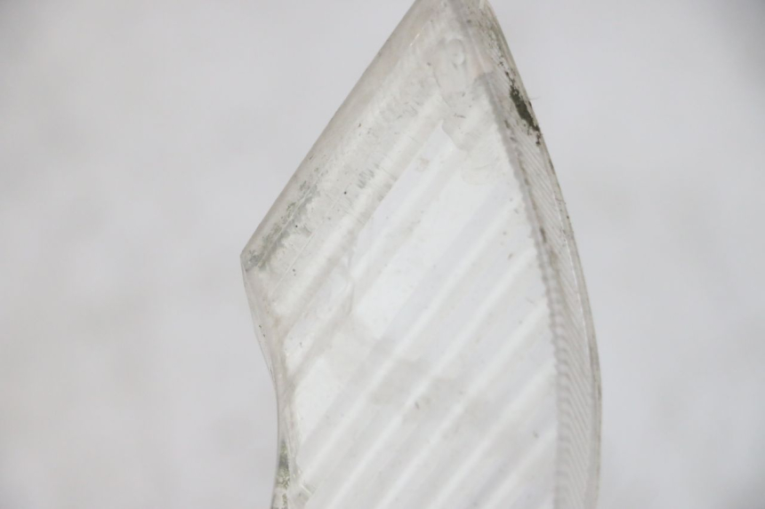 photo de FRONT RIGHT TURN SIGNAL LENSE PEUGEOT VIVACITY NEW 2T 50 (2008 - 2017) - Component detail