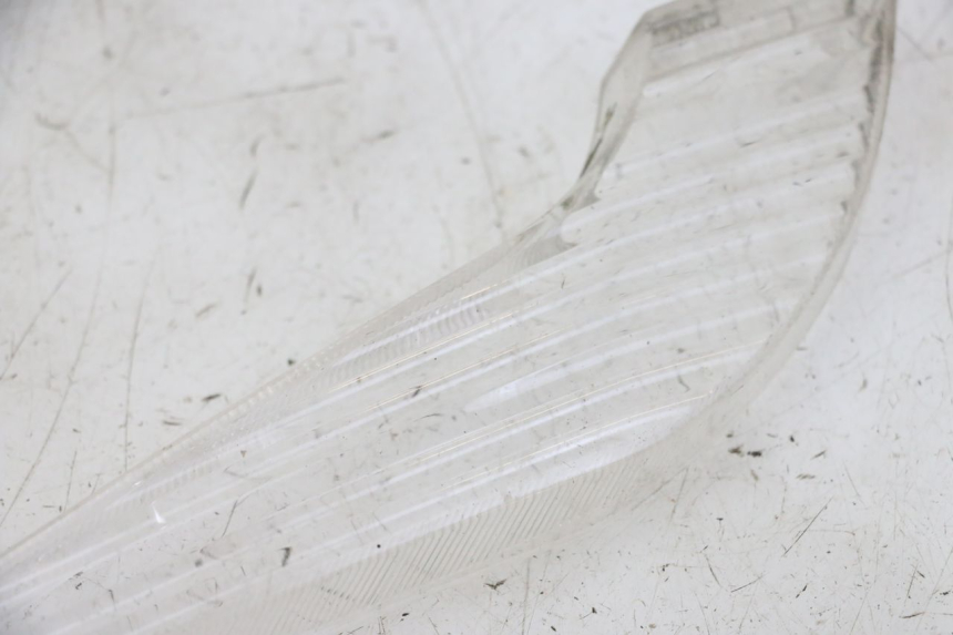 photo de FRONT RIGHT TURN SIGNAL LENSE PEUGEOT VIVACITY NEW 2T 50 (2008 - 2017) - Checked used part