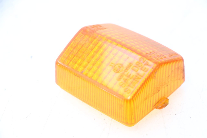 photo de FRONT LEFT TURN SIGNAL LENSE HONDA XRV AFRICA TWIN 750 (1990 - 1992) - Alternative perspective