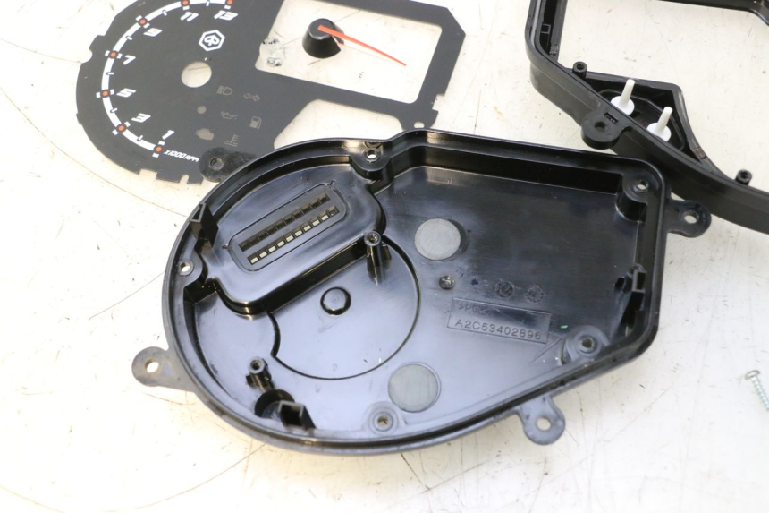 photo de SPEEDOMETER LENSE PIAGGIO NRG POWER PUREJET 50 (2018 - 2021) - Supplementary product photo