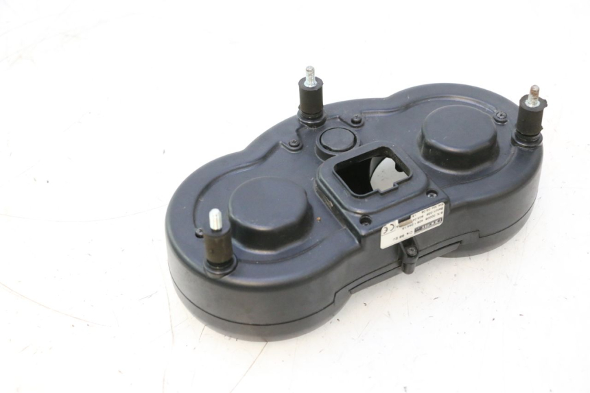 photo de SPEEDOMETER LENSE DUCATI SS IE DS CARENEE 1000 (2002 - 2006) - Fixing points details