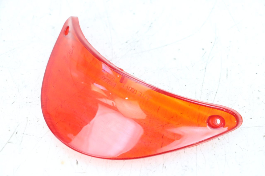 photo de TAIL LIGHT LENSE KYMCO AGILITY 4T 50 (2018 - 2022) - Alternative perspective