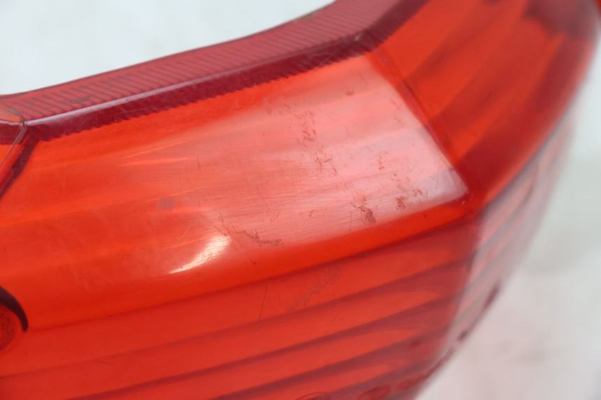 photo de REAR LIGHT LENS PEUGEOT KISBEE 2T 50 (2010 - 2017) - Product overview
