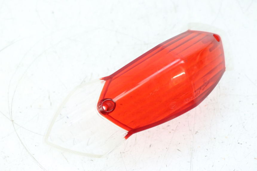 photo de TAIL LIGHT LENSE PEUGEOT KISBEE 4T 50 (2018 - 2022) - Component detail