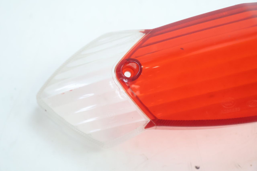photo de TAIL LIGHT LENSE PEUGEOT KISBEE 4T 50 (2010 - 2017) - Component detail
