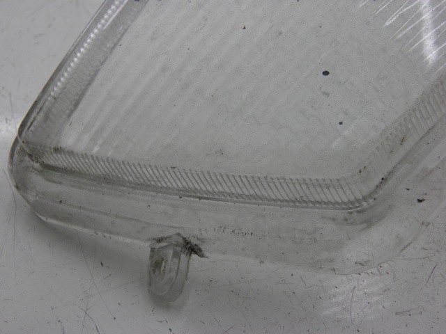 photo de TAIL LIGHT LENSE PEUGEOT VIVACITY NEW 2T 50 (2008 - 2017) - Technical close-up