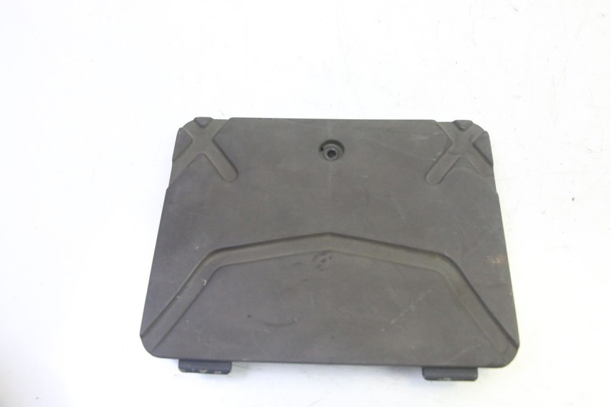 photo de BATTERY COVER KYMCO AGILITY 4T 50 (2005 - 2018) - Component detail