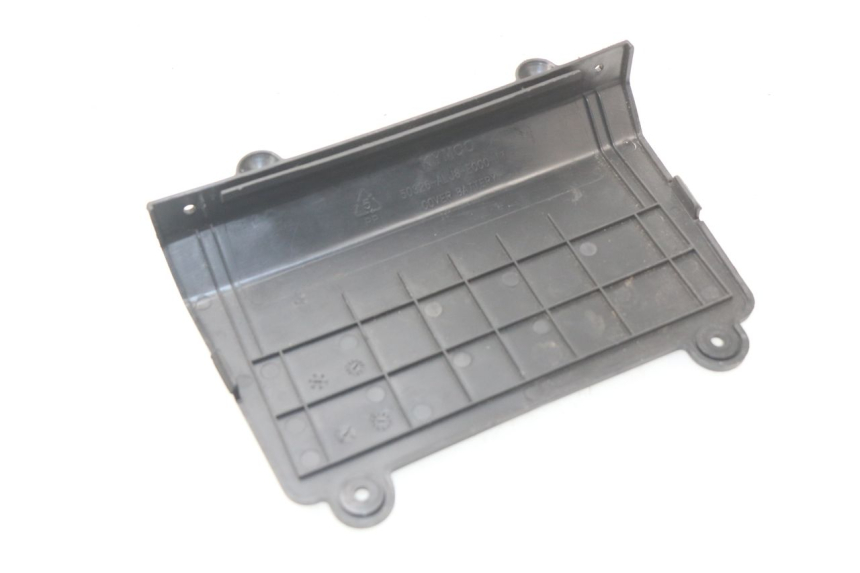 photo de BATTERY COVER KYMCO AGILITY CITY 2T 50 (2008 - 2016) - Component detail