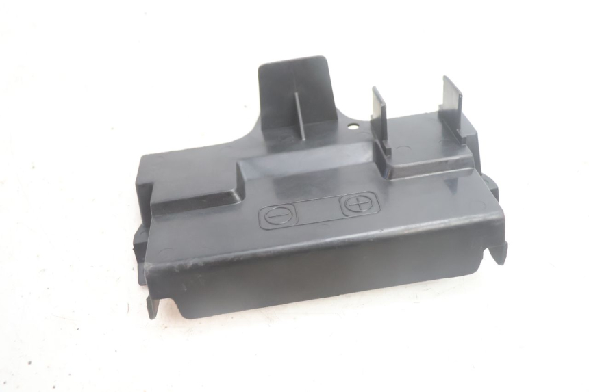 photo de BATTERY COVER SUZUKI BURGMAN EXECUTIVE ABS 650 (2006 - 2012) - Component detail