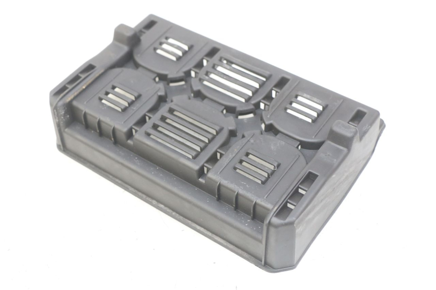 photo de BATTERY COVER PEUGEOT E-VIVACITY 1 (2012 - 2018) - Main view