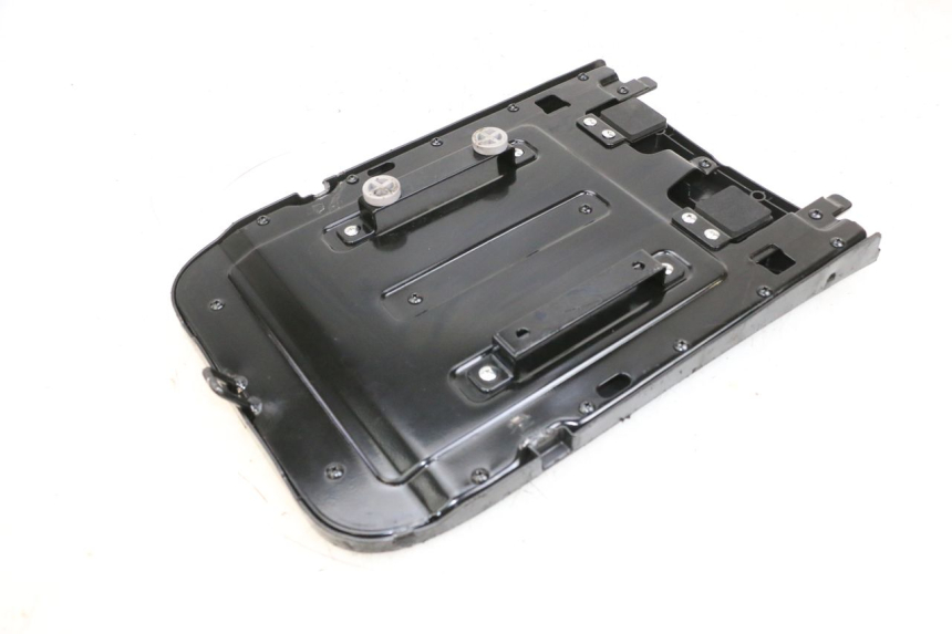 photo de BATTERY COVER SEGWAY NINEBOT E125S 1 (2022 - 2026) - Alternative perspective