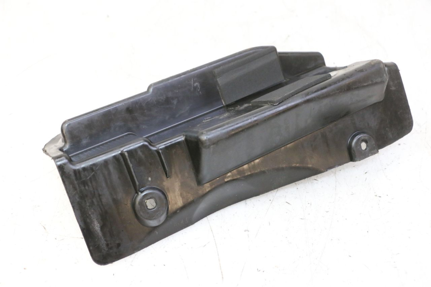 photo de BATTERY COVER HONDA FES S-WING SWING ABS 125 (2007 - 2015) - Component detail