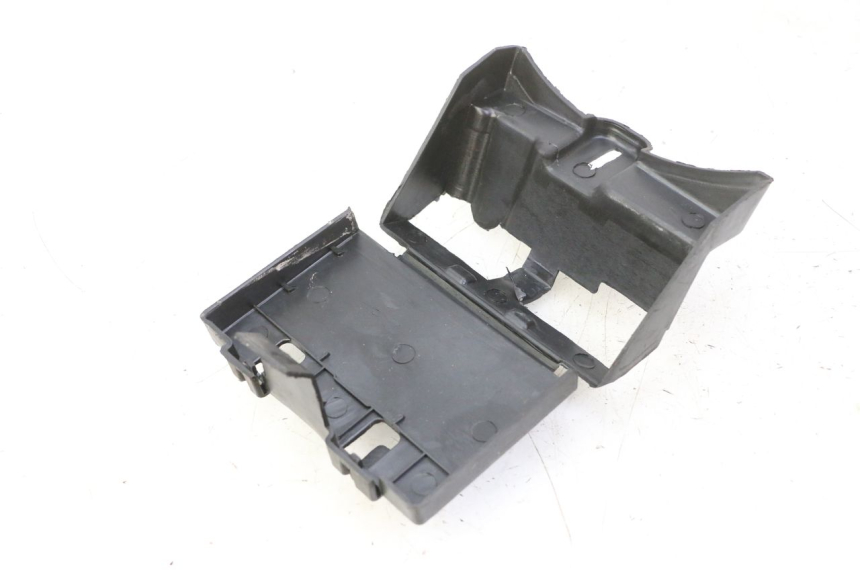 photo de BATTERY COVER STAHO FH 50 (2018 - 2019) - Component detail
