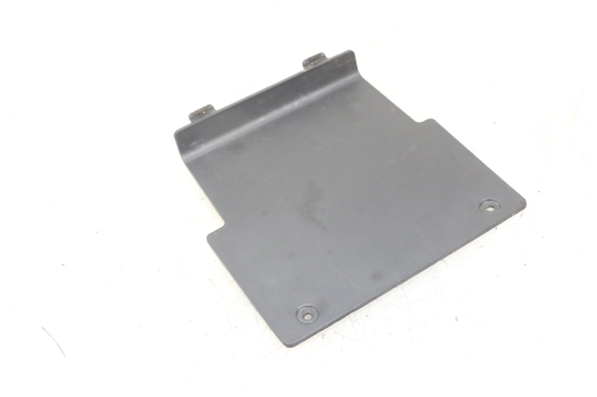 photo de BATTERY COVER SYM FIDDLE 3 III 125 (2014 - 2020) - Alternative perspective