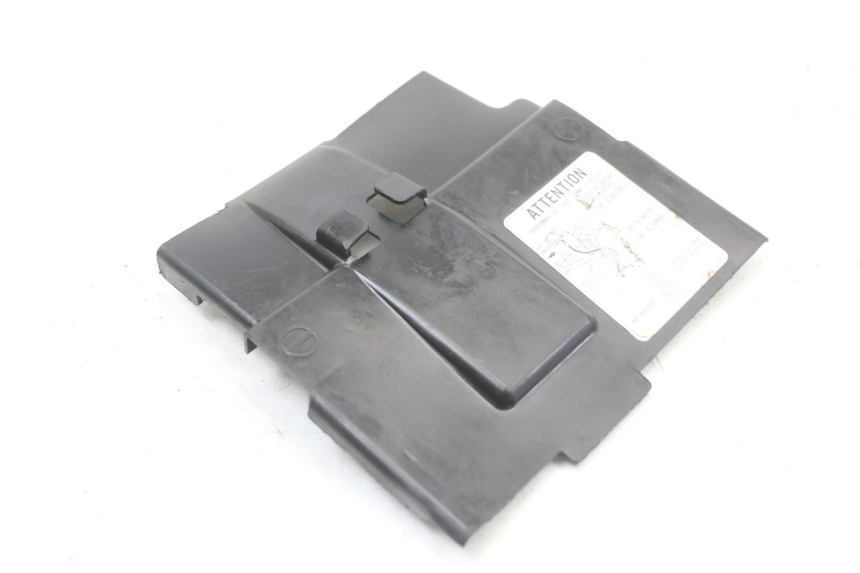 photo de BATTERY COVER HONDA CBR F 1000 (1993 - 1996) - Component detail