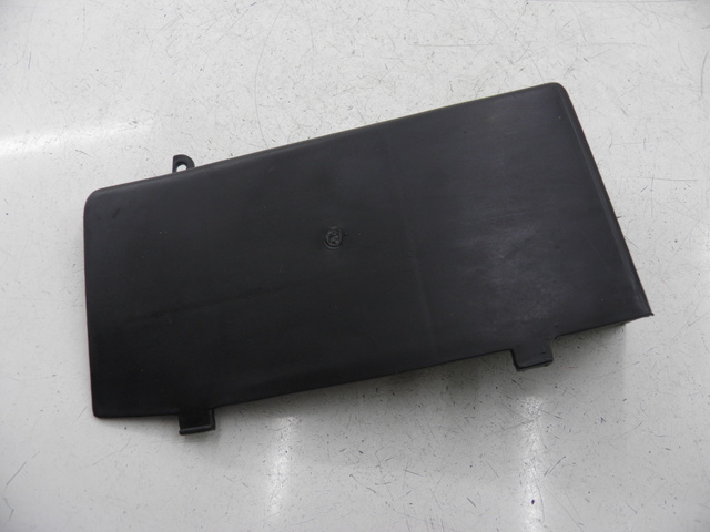 photo de BATTERY COVER JM MOTOR S-MAX 125 (2010 - 2014) - Main view