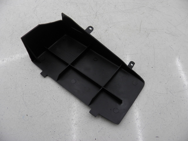 photo de BATTERY COVER JM MOTOR S-MAX 125 (2010 - 2014) - Component detail