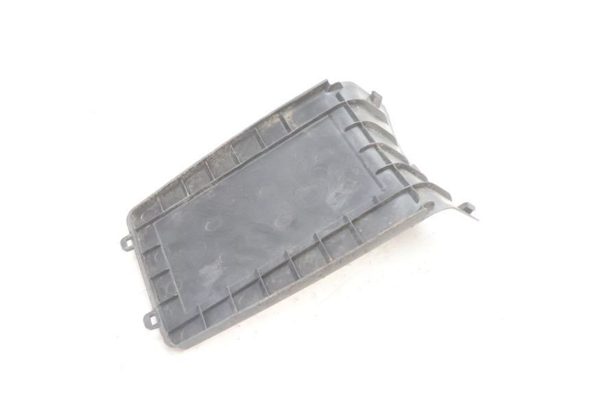 photo de BATTERY COVER PEUGEOT KISBEE 2T 50 (2010 - 2017) - Surface and material condition