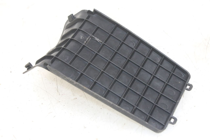 photo de BATTERY COVER PEUGEOT KISBEE 4T 50 (2010 - 2017) - Component detail