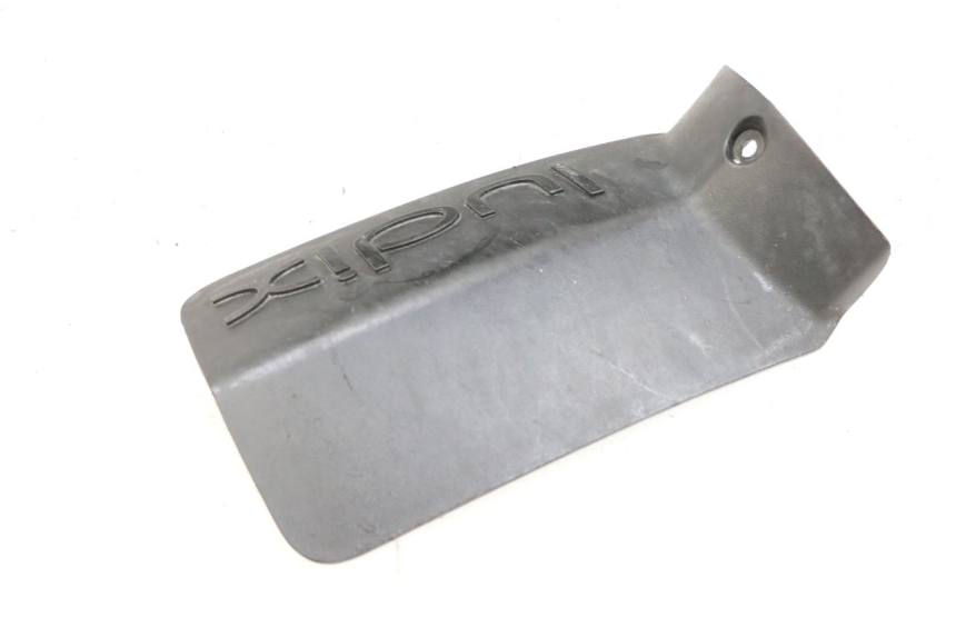 photo de BATTERY COVER PEUGEOT LUDIX 50 (2005 - 2007) - Alternative perspective