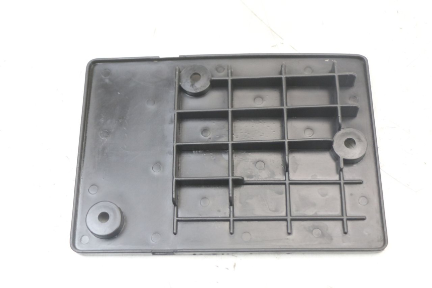 photo de BATTERY COVER MASH LEGEND'R 4T 50 (2021 - 2025) - Zoom on usage condition