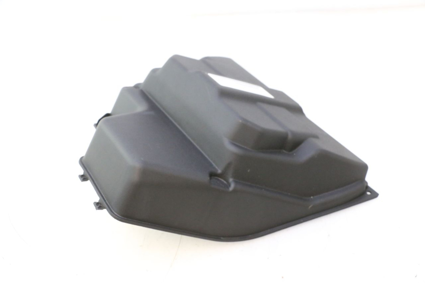photo de BATTERY COVER PIAGGIO MP3 HPE 530 (2022 - 2026) - Product overview