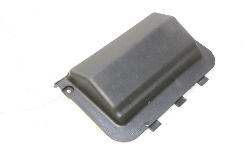 photo de BATTERY COVER PIAGGIO NEW TYPHOON 50 (2018 - 2021) - Alternative perspective