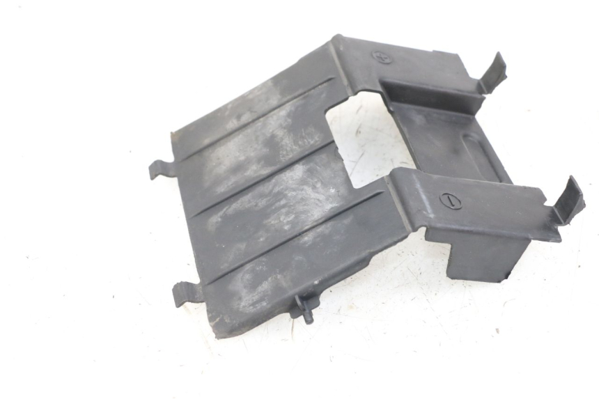 photo de BATTERY COVER HONDA NTV DEAUVILLE 650 (1998 - 2001) - Zoom on usage condition