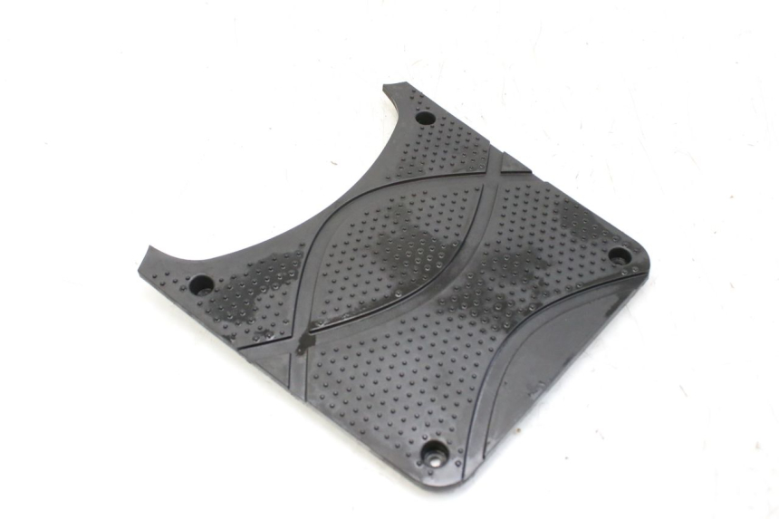 photo de BATTERY COVER SYM ORBIT 2 4T 50 (2018 - 2022) - Alternative perspective