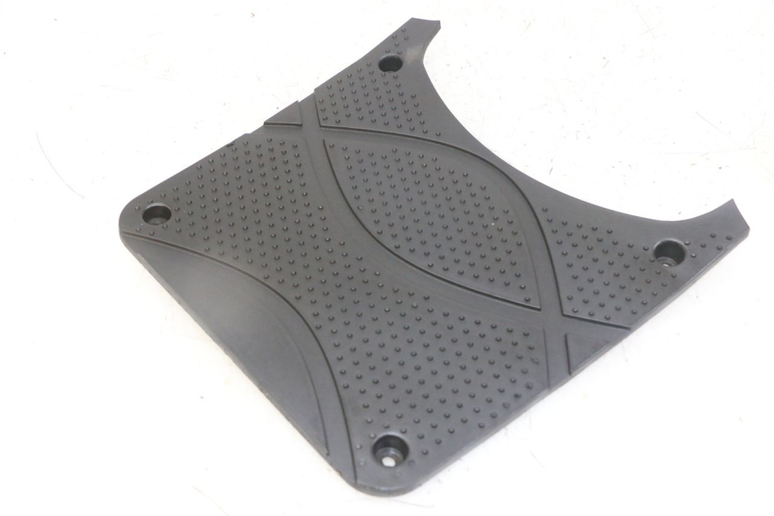 photo de BATTERY COVER SYM ORBIT 2 4T 50 (2008 - 2017) - Zoom on usage condition