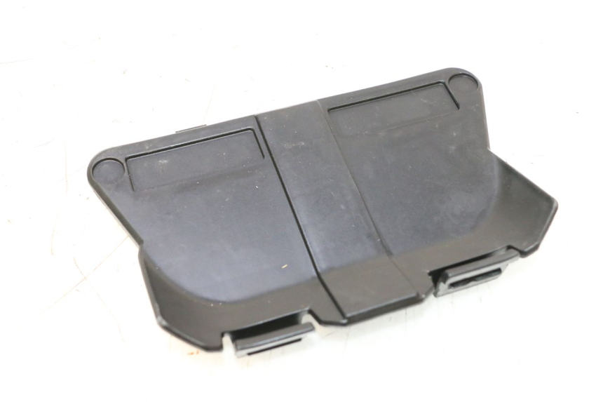 photo de BATTERY COVER HONDA PCX (JF57/JF64) 125 (2014 - 2018) - Alternative perspective