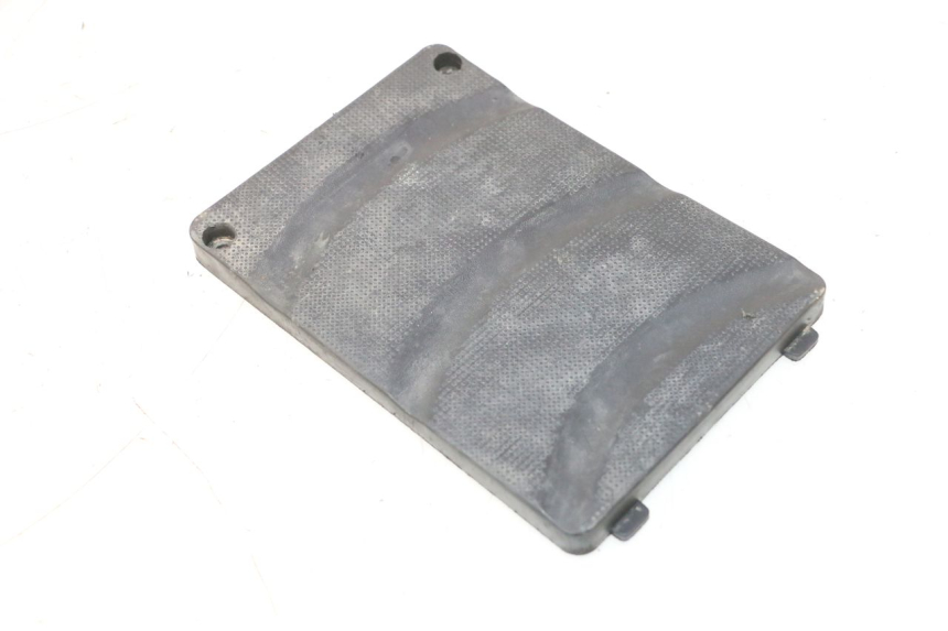 photo de BATTERY COVER ORCAL RAPTOR 50 (2015 - 2021) - Zoom on usage condition