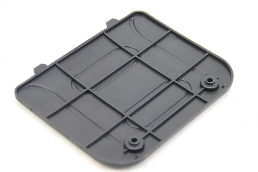 photo de BATTERY COVER LVNENG S5 1 (2019 - 2023) - Alternative perspective