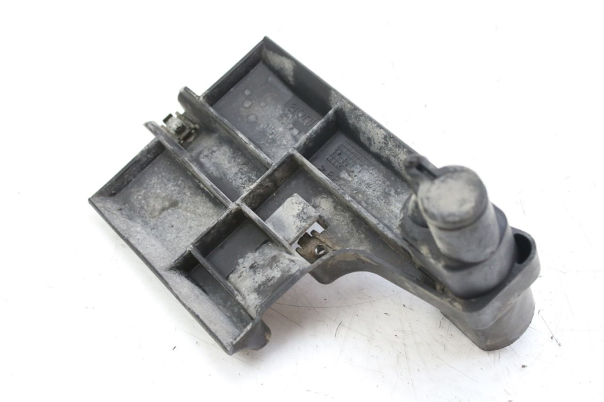 photo de BATTERY COVER APRILIA SCARABEO 100 (2003 - 2012) - Component detail