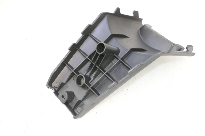 photo de BATTERY COVER RIDE SLASH 2T 50 (2012 - 2014) - Fixing points details